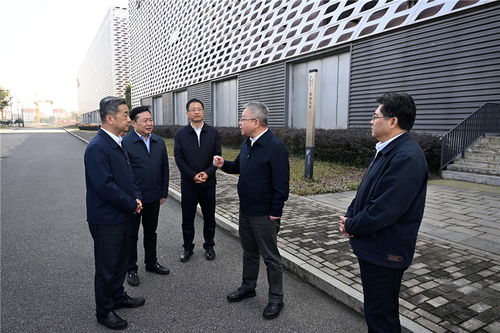 湖南省委书记暗访到地头，深入基层，亲民务实